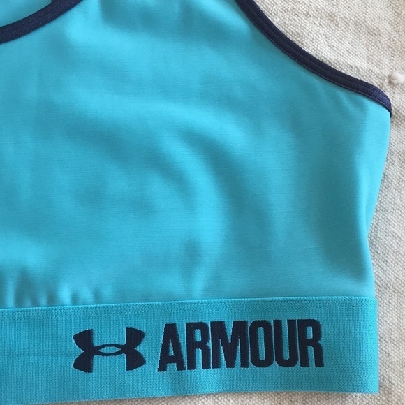 Under Armour Sports Bra - Picture 2 of 5